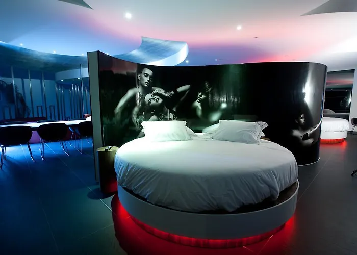 Hotel Mood - Private 3*