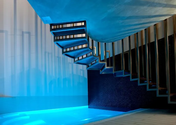 Hotel Mood - Private 3*